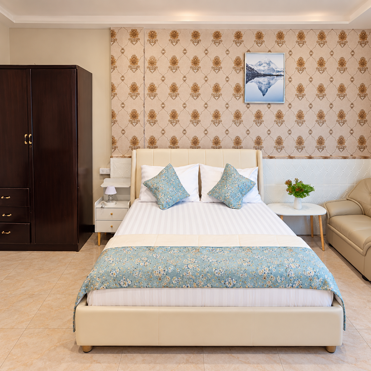 Luxury Room at Jomtien Beach Stay